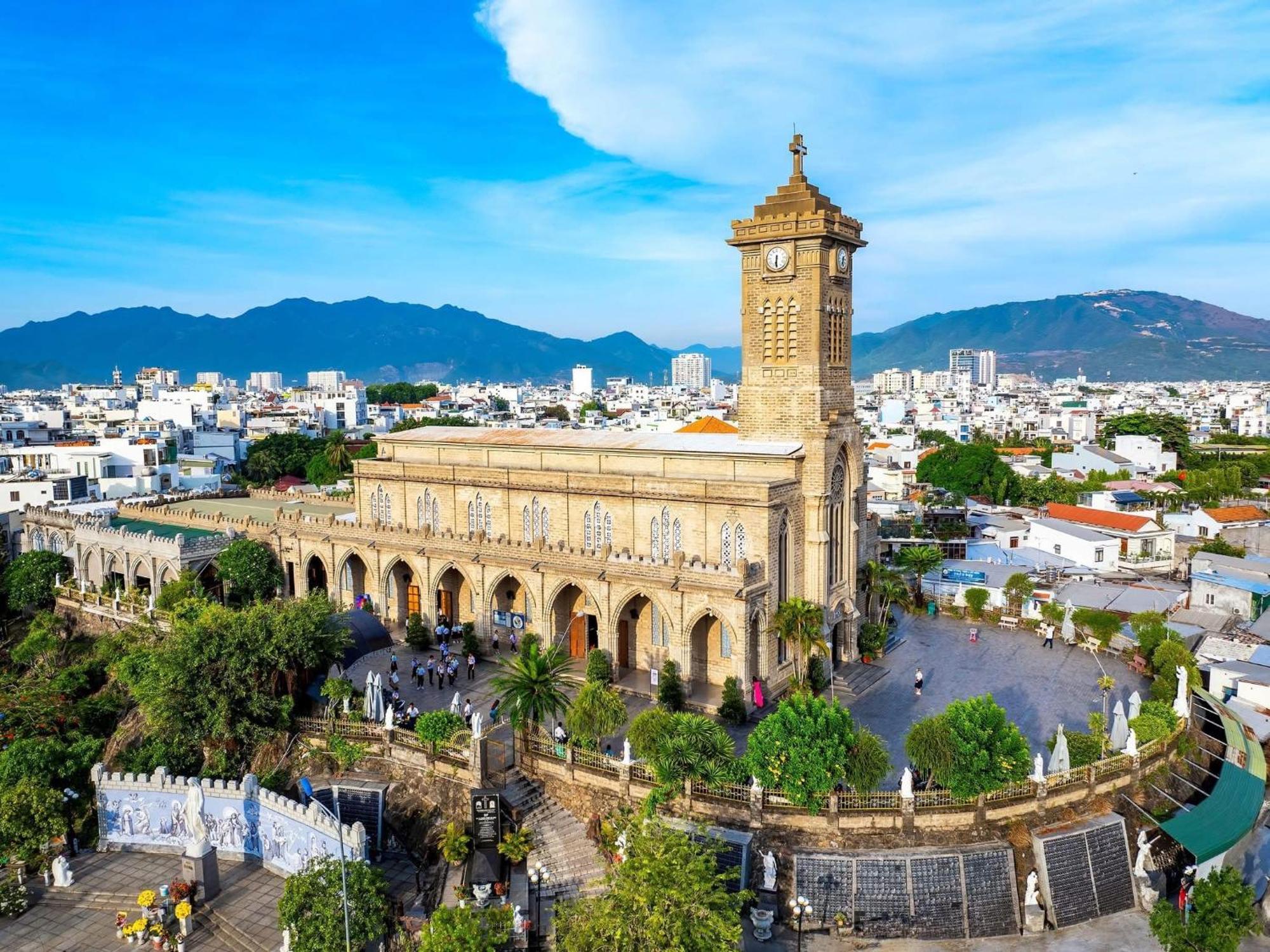 فندق Tue Tinh نها ترانج المظهر الخارجي الصورة